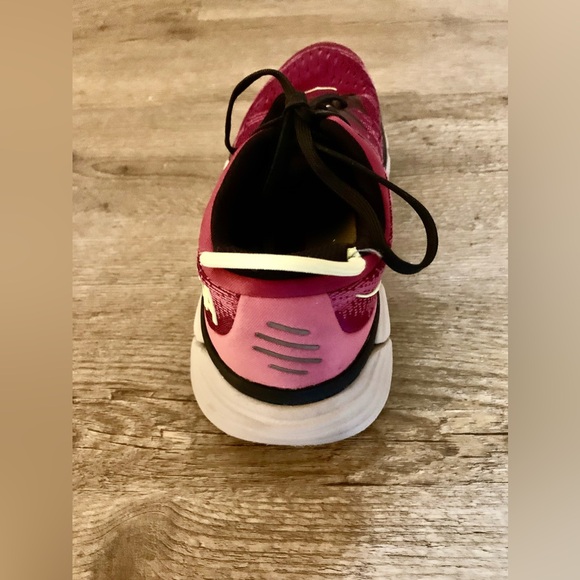 Women’s Size-6B/ Hoka One One- Gaviota 4/ Color-Fuchsia (Purple) - Picture 4 of 15